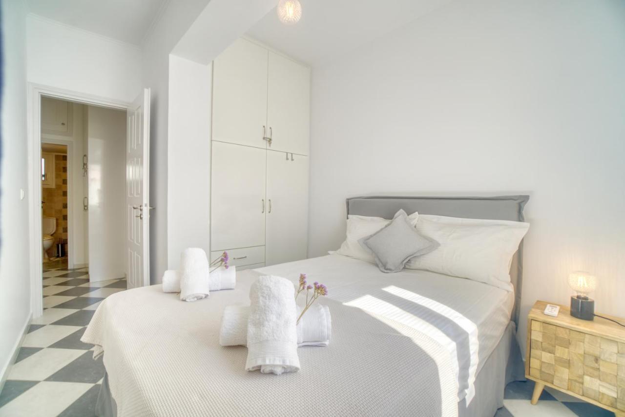 Stylish, Cozy 2-Bdr Flat In Andros Town By Explore Andros Εξωτερικό φωτογραφία